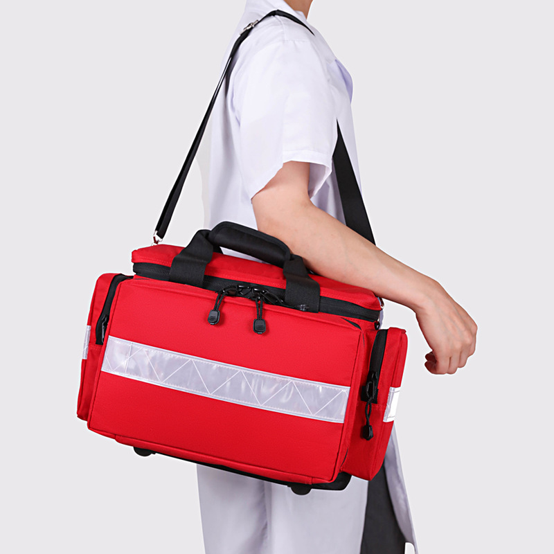 Large Capacity Outdoor First A - đánh giá và giá First Aid Kit